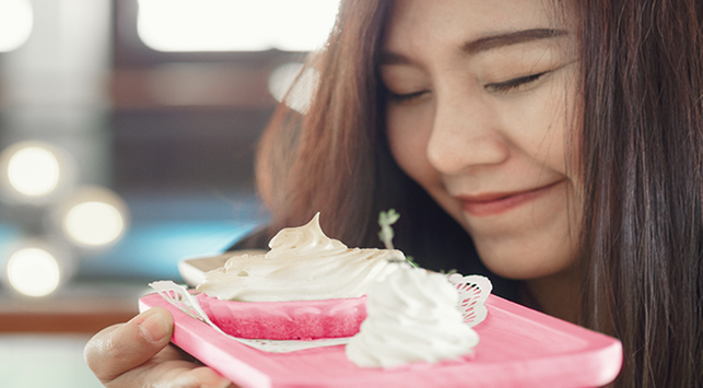 Hati-hati, Mencium Aroma Makanan bisa Bikin Gemuk