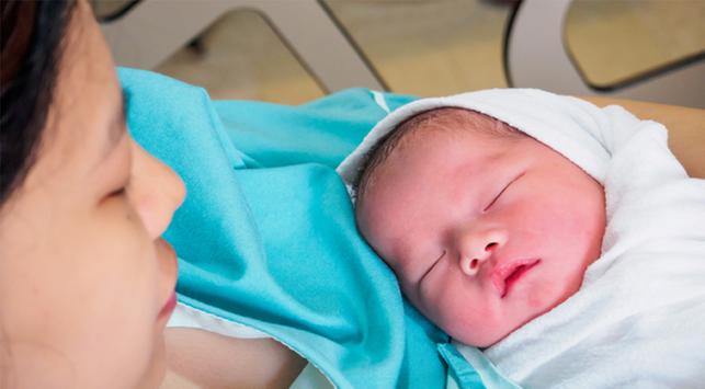 mengasuh bayi mengasuh bayi